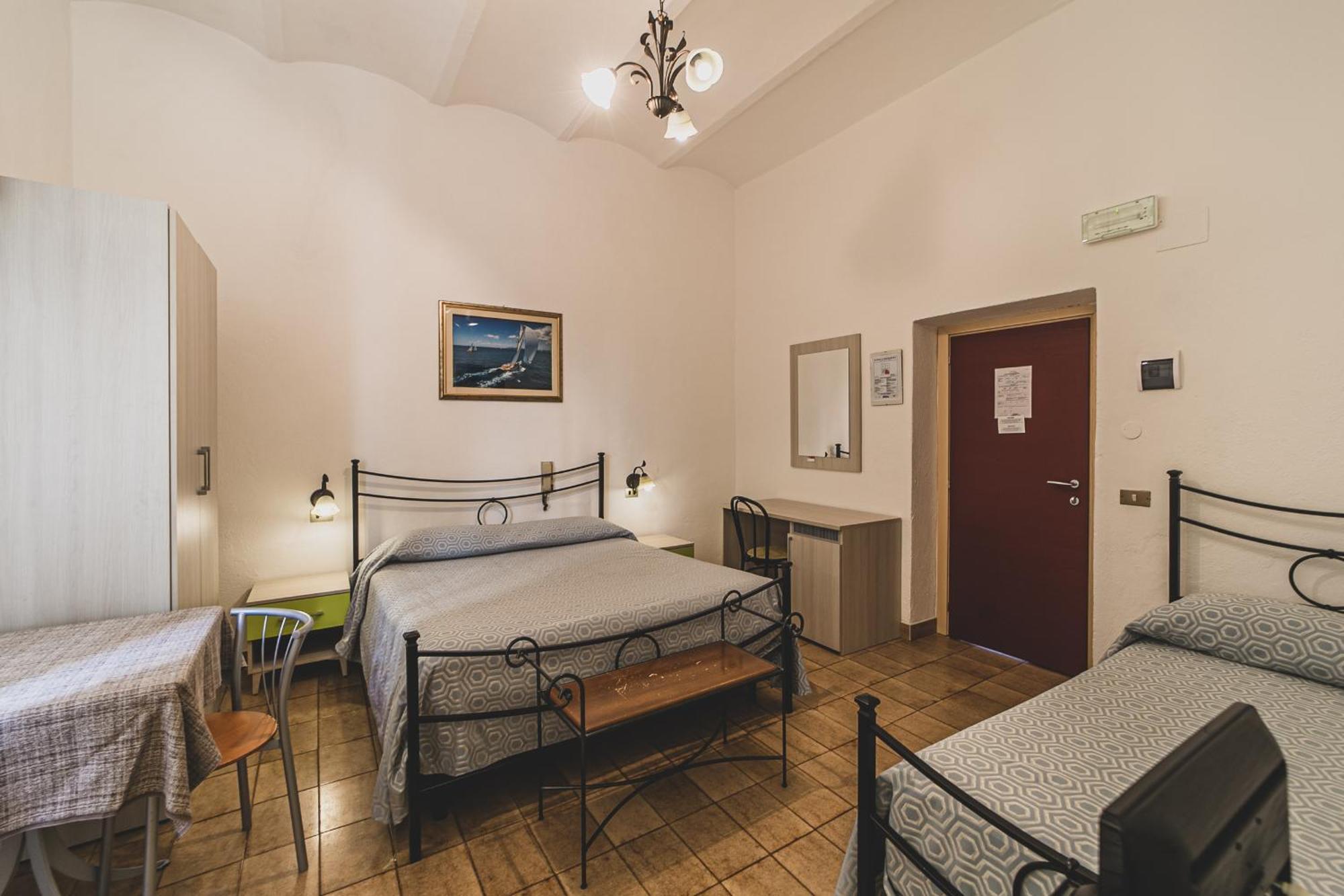 Hotel Alfiero Porto Santo Stefano  Pokoj fotografie